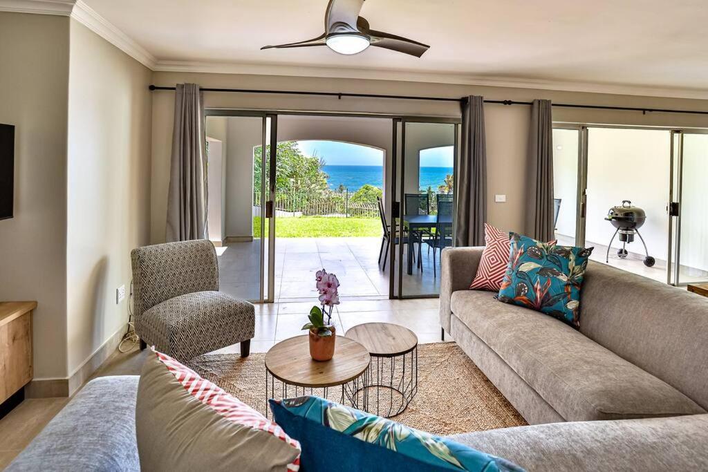 Large Sea View, Walk To Eateries, Loadshed Free Appartement Ballito Buitenkant foto