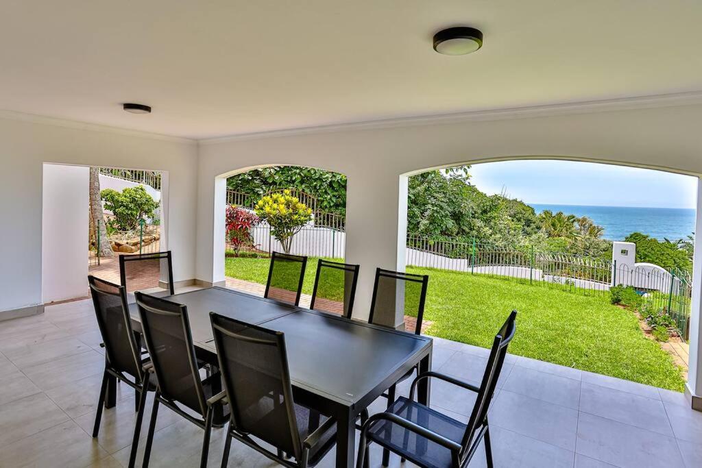 Large Sea View, Walk To Eateries, Loadshed Free Appartement Ballito Buitenkant foto