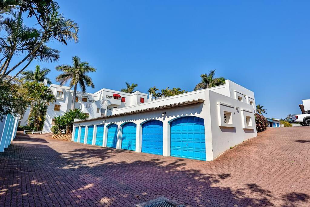 Large Sea View, Walk To Eateries, Loadshed Free Appartement Ballito Buitenkant foto